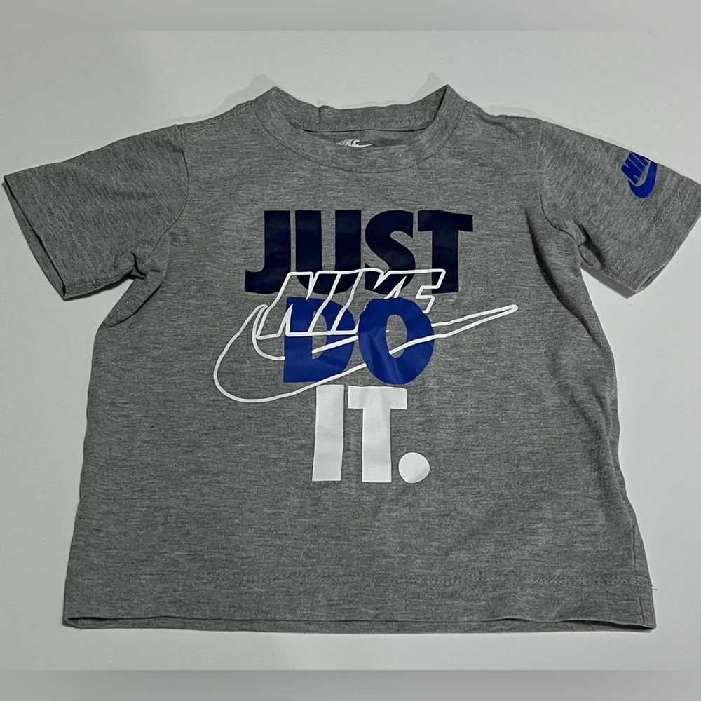Nike Toddler Boys 2-Piece Set Just Do It Tee & Blue Athletic Shorts Size 3T - Picture 3 of 8